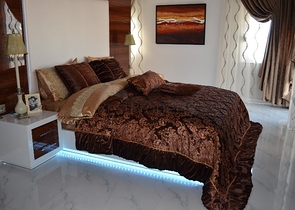 شقة واسعة باطلالات بحرية رائعة