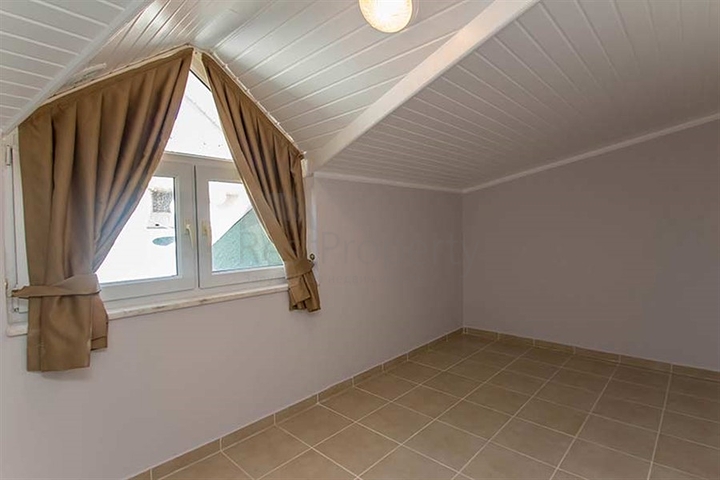 افخم شقة في الانيا - اطلالة بحر مباشرة - لعشاق التميز والرفاهية 