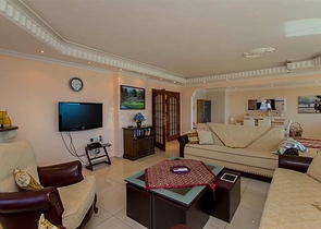 افخم شقة في الانيا - اطلالة بحر مباشرة - لعشاق التميز والرفاهية 