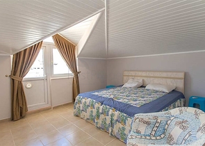 افخم شقة في الانيا - اطلالة بحر مباشرة - لعشاق التميز والرفاهية 