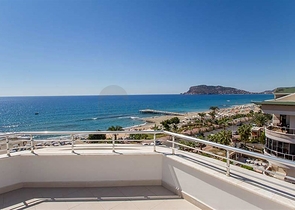 افخم شقة في الانيا - اطلالة بحر مباشرة - لعشاق التميز والرفاهية 