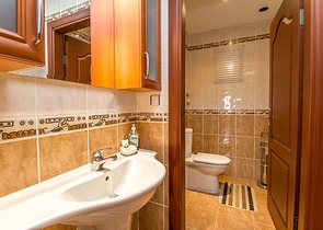 افخم شقة في الانيا - اطلالة بحر مباشرة - لعشاق التميز والرفاهية 