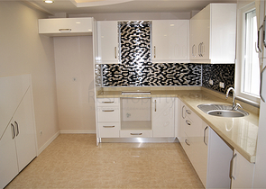 فيلا 4 + 1 في غوزالوبا لارا على بعد كيلومتر واحد من الشواطئ الرملية