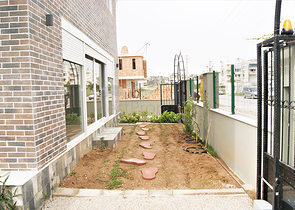 فيلا 4 + 1 في غوزالوبا لارا على بعد كيلومتر واحد من الشواطئ الرملية