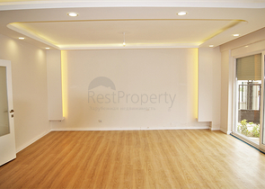 فيلا 4 + 1 في غوزالوبا لارا على بعد كيلومتر واحد من الشواطئ الرملية