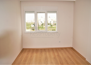 فيلا 4 + 1 في غوزالوبا لارا على بعد كيلومتر واحد من الشواطئ الرملية