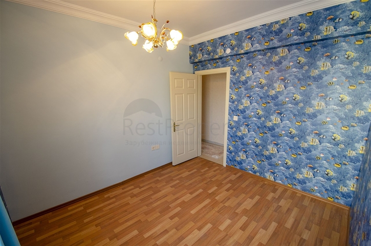 شقق واسعة  3 + 1 مع الأثاث 1 كم من البحر في لارا أنطاليا