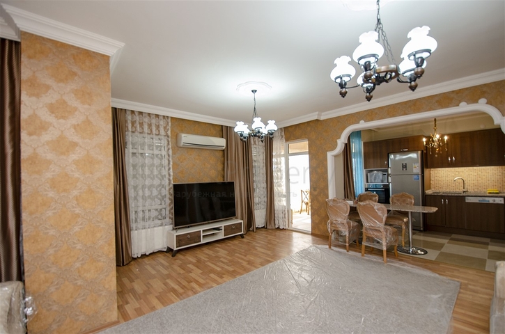 شقق واسعة  3 + 1 مع الأثاث 1 كم من البحر في لارا أنطاليا