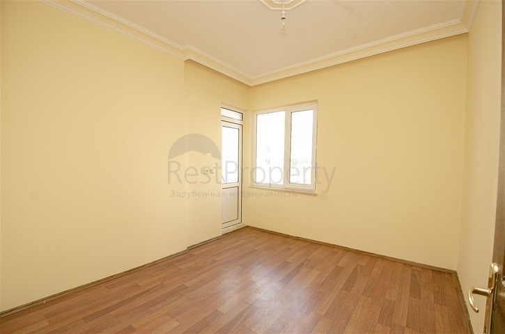 شقق واسعة  3 + 1 مع الأثاث 1 كم من البحر في لارا أنطاليا