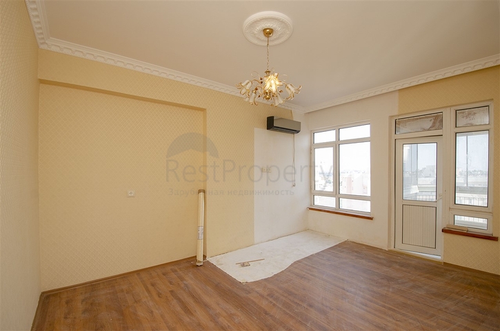 شقق واسعة  3 + 1 مع الأثاث 1 كم من البحر في لارا أنطاليا