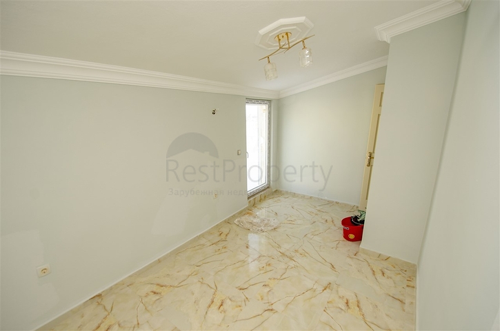 شقق واسعة  3 + 1 مع الأثاث 1 كم من البحر في لارا أنطاليا