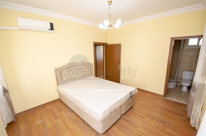 شقق واسعة  3 + 1 مع الأثاث 1 كم من البحر في لارا أنطاليا