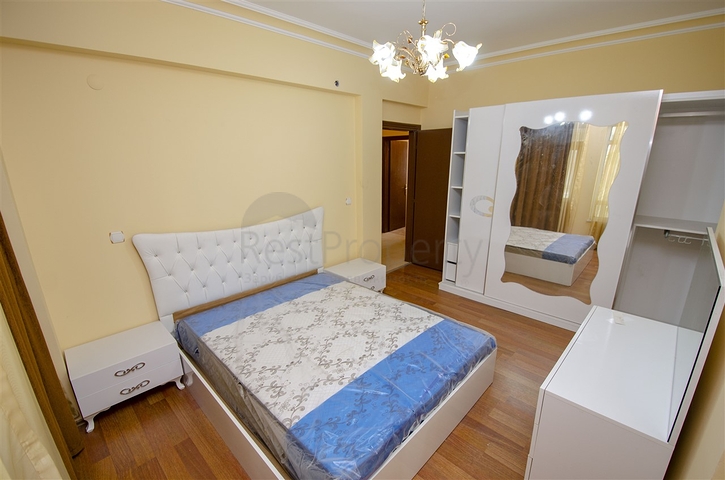 شقق واسعة  3 + 1 مع الأثاث 1 كم من البحر في لارا أنطاليا