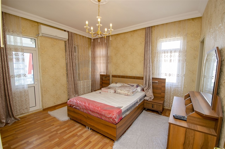 شقق واسعة  3 + 1 مع الأثاث 1 كم من البحر في لارا أنطاليا