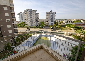 شقق واسعة  3 + 1 مع الأثاث 1 كم من البحر في لارا أنطاليا