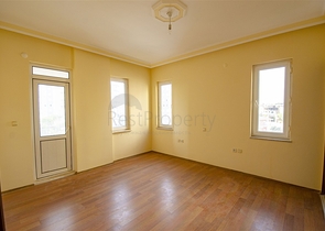 شقق واسعة  3 + 1 مع الأثاث 1 كم من البحر في لارا أنطاليا