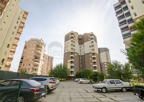 شقق واسعة  3 + 1 مع الأثاث 1 كم من البحر في لارا أنطاليا