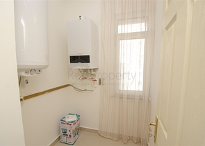 شقق واسعة  3 + 1 مع الأثاث 1 كم من البحر في لارا أنطاليا