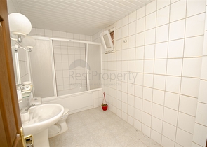 شقق واسعة  3 + 1 مع الأثاث 1 كم من البحر في لارا أنطاليا