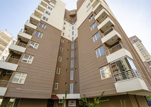 شقق واسعة  3 + 1 مع الأثاث 1 كم من البحر في لارا أنطاليا