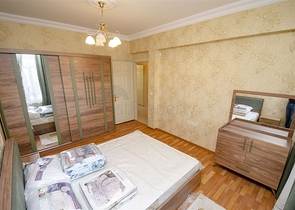 شقق واسعة  3 + 1 مع الأثاث 1 كم من البحر في لارا أنطاليا