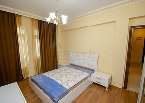 شقق واسعة  3 + 1 مع الأثاث 1 كم من البحر في لارا أنطاليا