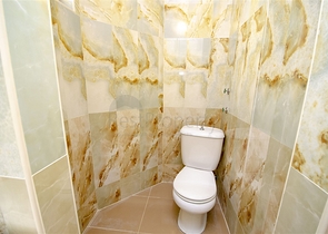 شقق واسعة  3 + 1 مع الأثاث 1 كم من البحر في لارا أنطاليا