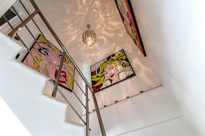 فيلا واسعة باطلالات رائعة على البحر في الانيا 