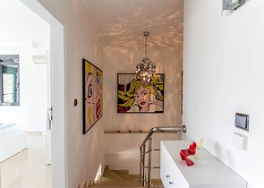 فيلا واسعة باطلالات رائعة على البحر في الانيا 