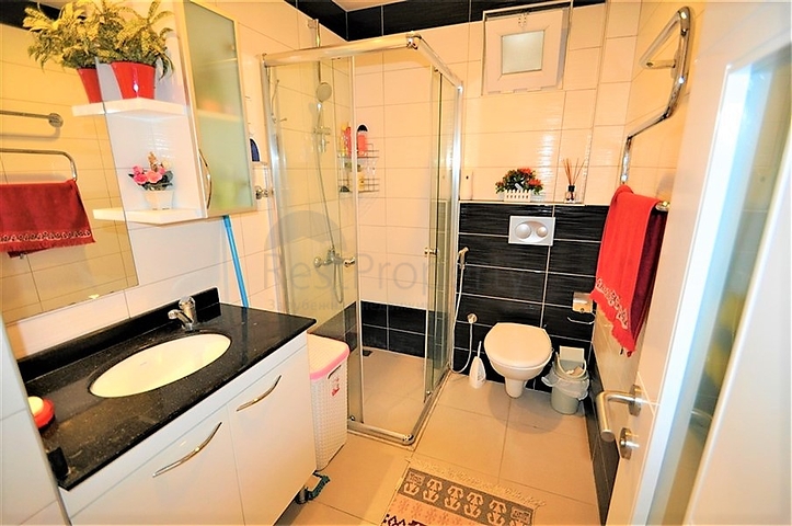 شقة غرفتين وصالة مفروشة - ضمن مجمع سكني في افسلار / الانيا 