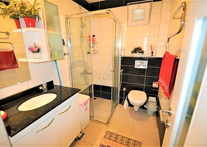 شقة غرفتين وصالة مفروشة - ضمن مجمع سكني في افسلار / الانيا 