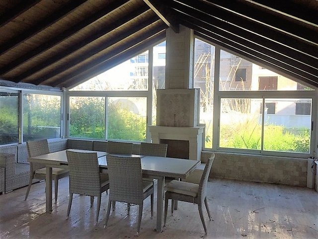 فيلا فاخرة واسعة في الانيا / كاستل 