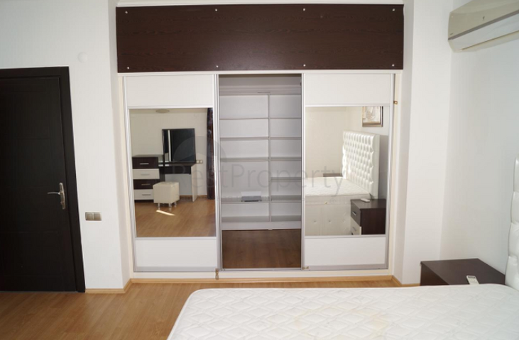 فيلا مفروشة 4 + 1 بالقرب من نادي الجولف الوطني في قادرية بيليك