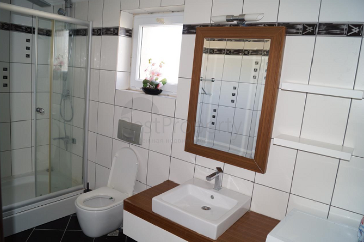 فيلا مفروشة 4 + 1 بالقرب من نادي الجولف الوطني في قادرية بيليك