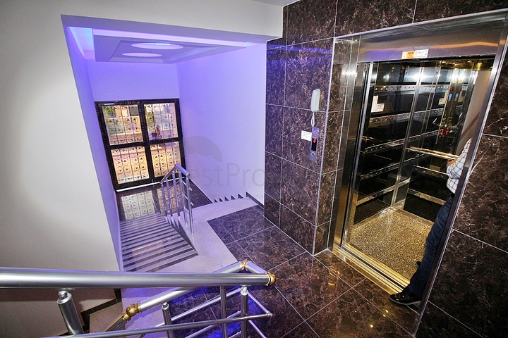 شقة واسعة - غرفة وصالة - قريبة من البحر - مهموتلار / الانيا 