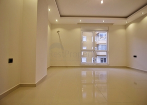 شقة واسعة - غرفة وصالة - قريبة من البحر - مهموتلار / الانيا 