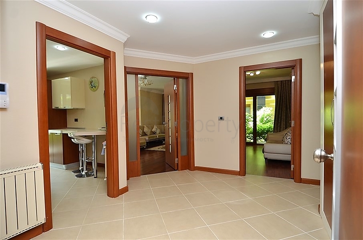 شقة من غرفتي نوم للإيجار في وسط ألانيا