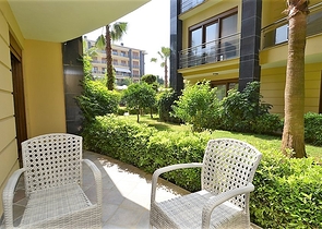 شقة من غرفتي نوم للإيجار في وسط ألانيا