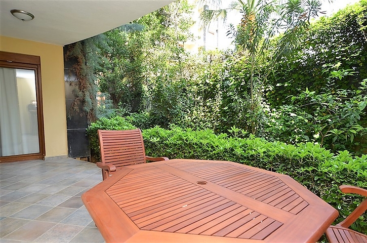 شقق على الساحل الأول للإيجار