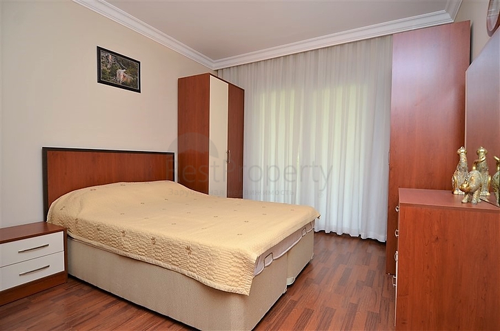 شقق على الساحل الأول للإيجار