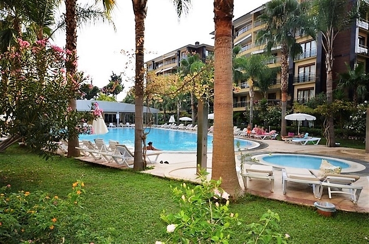 شقق على الساحل الأول للإيجار