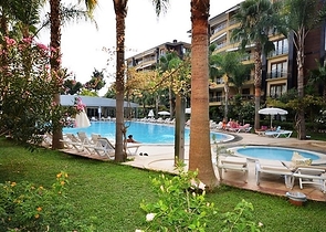 شقق على الساحل الأول للإيجار