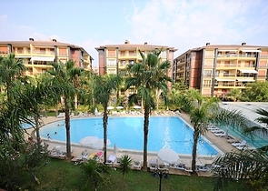 شقق على الساحل الأول للإيجار