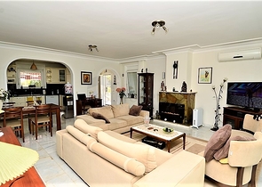 فيلا مفروشة - مستقلة - في مهموتلار / الانيا 