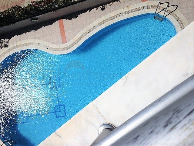 غرفة نوم وصالة مؤثثة في منطقة حيوية - اوبا 