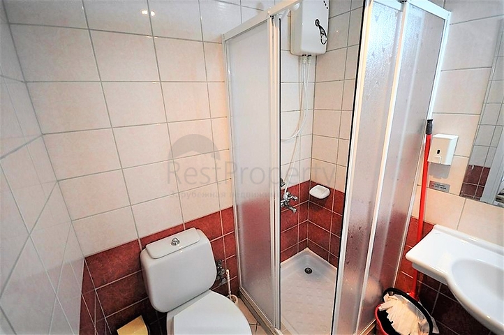 غرفة نوم وصالة مؤثثة في منطقة حيوية - اوبا 