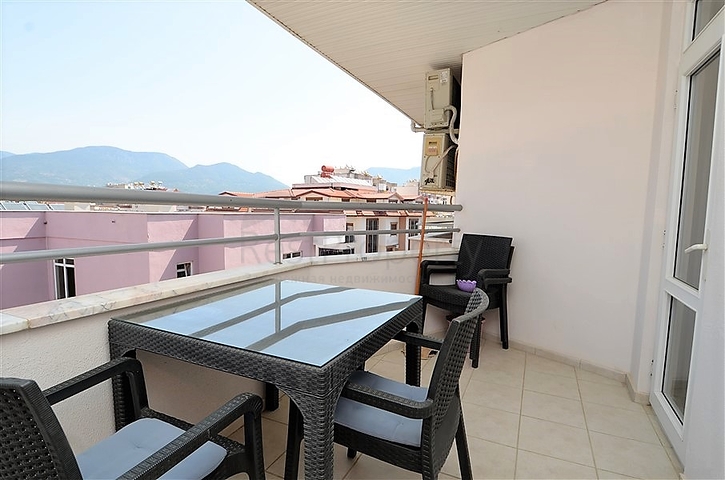 غرفة نوم وصالة مؤثثة في منطقة حيوية - اوبا 