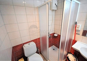 غرفة نوم وصالة مؤثثة في منطقة حيوية - اوبا 