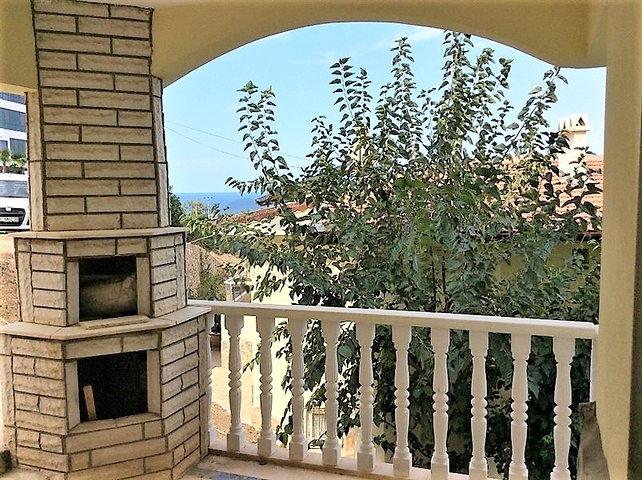 فيلا غرفتين وصالة مفروشة - اطلالة بحر وسعر مميز - الانيا 