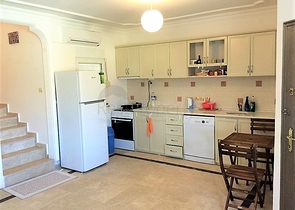 فيلا غرفتين وصالة مفروشة - اطلالة بحر وسعر مميز - الانيا 